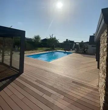 installation de piscine Saint-Coulomb-4