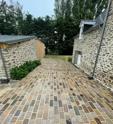 installation de piscine Saint-Malo-2